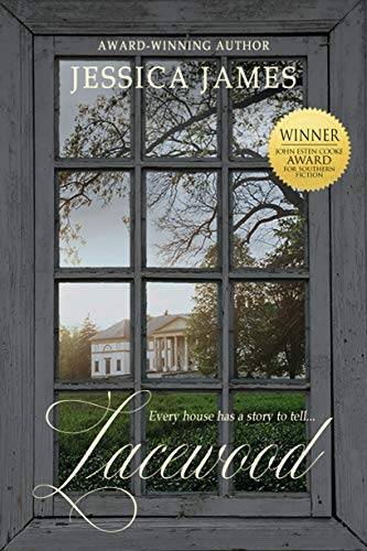 Lacewood: A haunting love story that sweeps across centuries: Romantic Small Town Southern Fiction