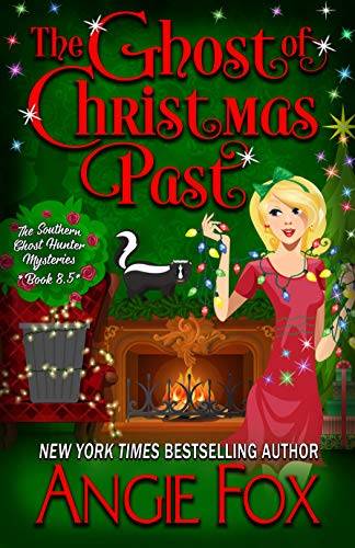 The Ghost of Christmas Past (Southern Ghost Hunter Mysteries)